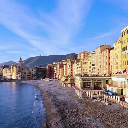 2 Bedroom Gorgeous In Rapallo